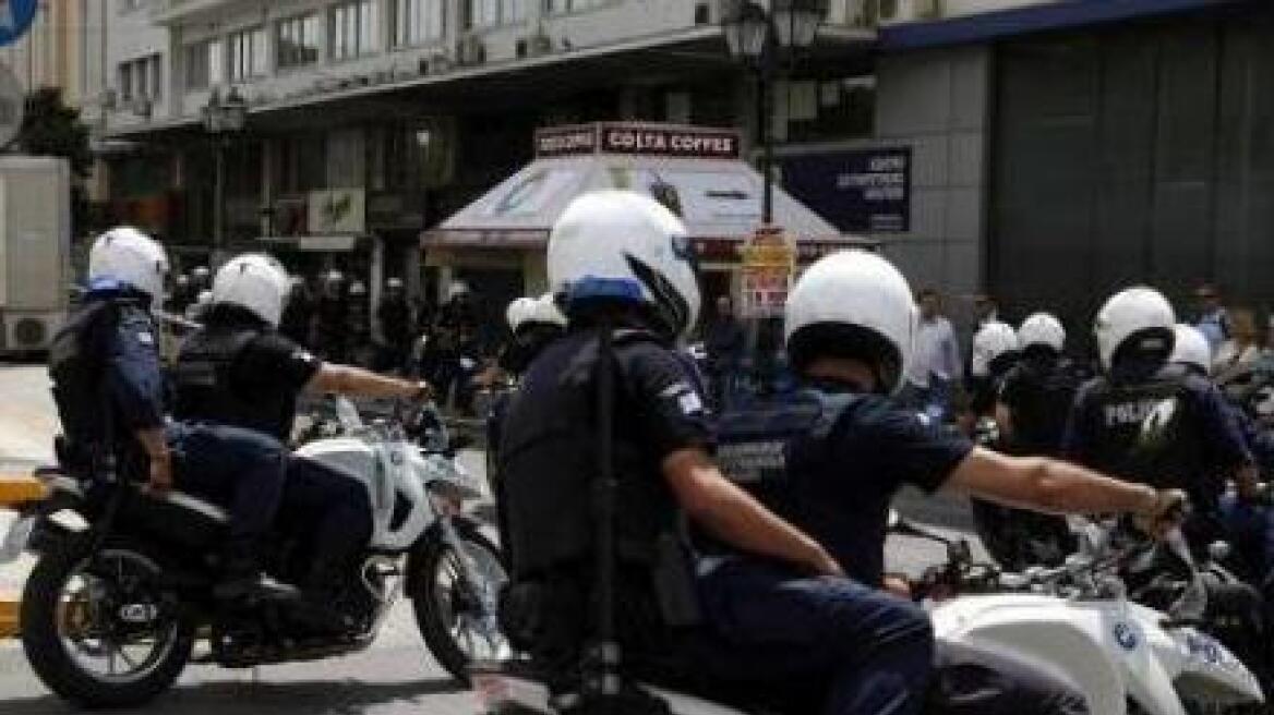 Κέρκυρα: Επιδειξίας αναστάτωσε το νησί